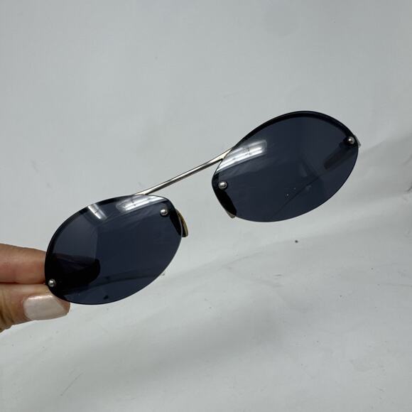 Authentic Prada Vintage Sunglasses Made In Italy SPR 57A 2Ac-1A1 - Picture 1 of 7